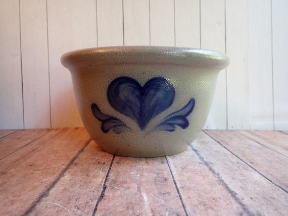 Vintage ROWE POTTERY WORKS Stoneware 8" Mixing Bowl Gray with Blue Heart Design Salt Glazed Mixing Bowl Cambridge Wi 1993