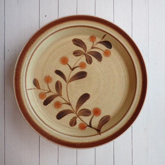 Vintage Premiere Potterskraft WILD BERRIES Stoneware 10" Dinner Plate Set of 4 Tan with Brown Leaf and Pink Berry Design P5026