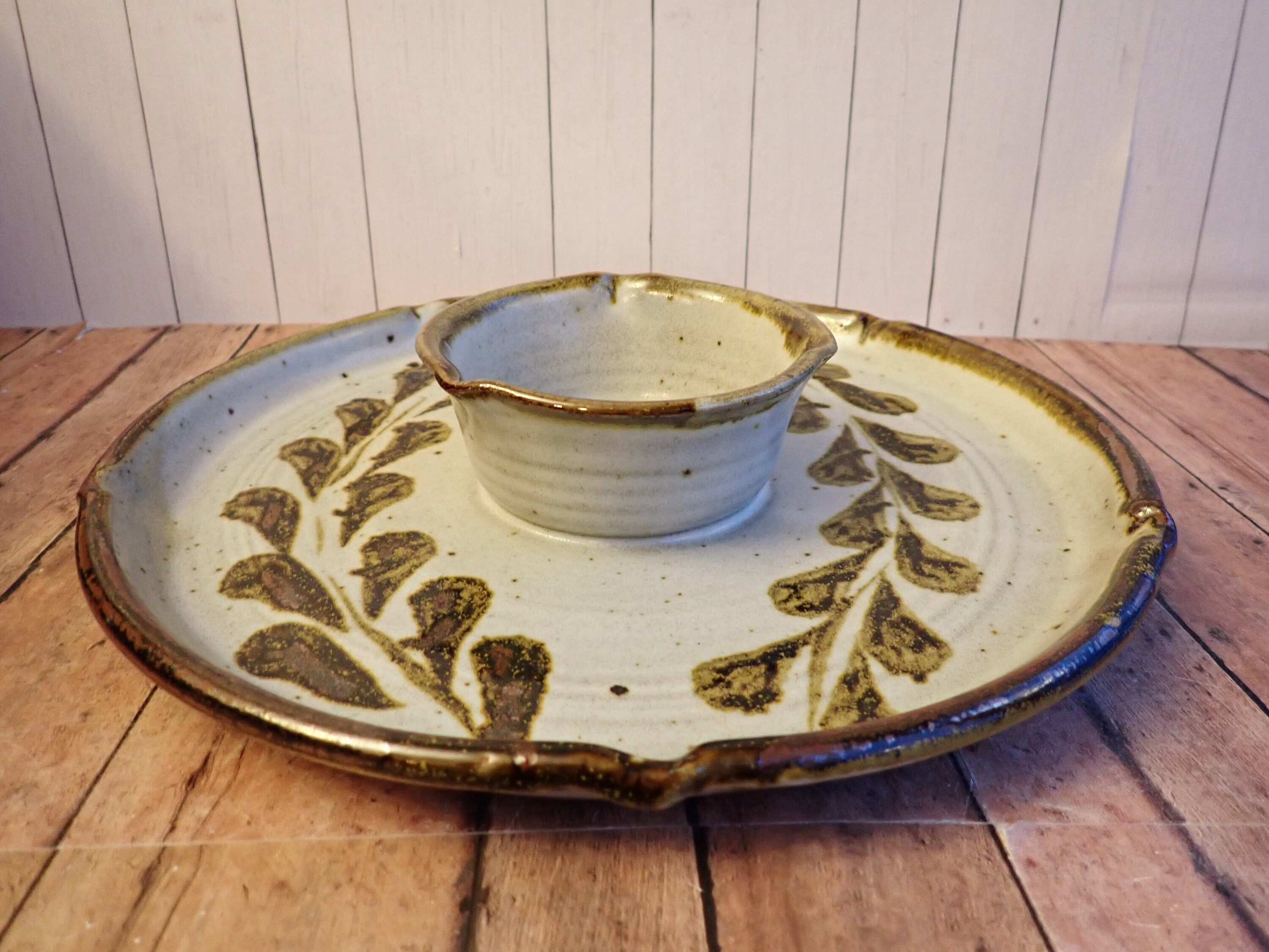 Vintage Peggy Ahlgren Wilson Creek Pottery Chip Dip Plate Appetizer