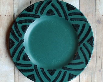 Vintage Pfaltzgraff SOLSTICE 8" Salad Plates Set of 4 Green with Triangle Geometric Modern Design