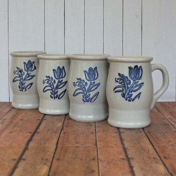 Vintage Pfaltzgraff YORKTOWNE Blue Tulip Mug Set of 4 or Set of 8 Footed Pedestal Mugs White and Blue Americana Folk Art Design