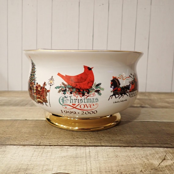 Vintage Charles Wysocki Christmas Centerpiece Bowl with Red Cardinal and Village Characters 2000 Teleflora Planter