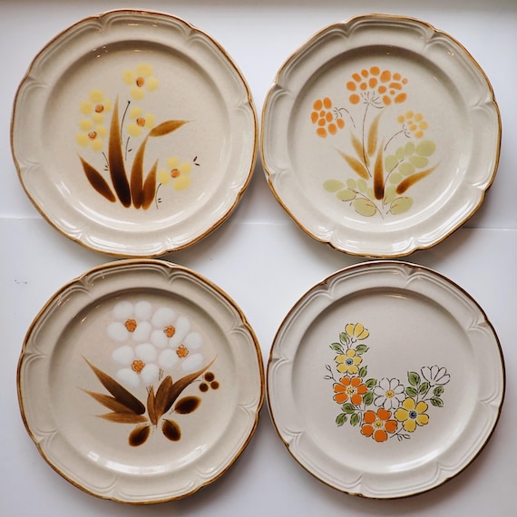 Vintage Mismatched Stoneware Dinner Plate Set of 4 Mix and Match Plates Tan with Brown and White Flower Designs 1970s