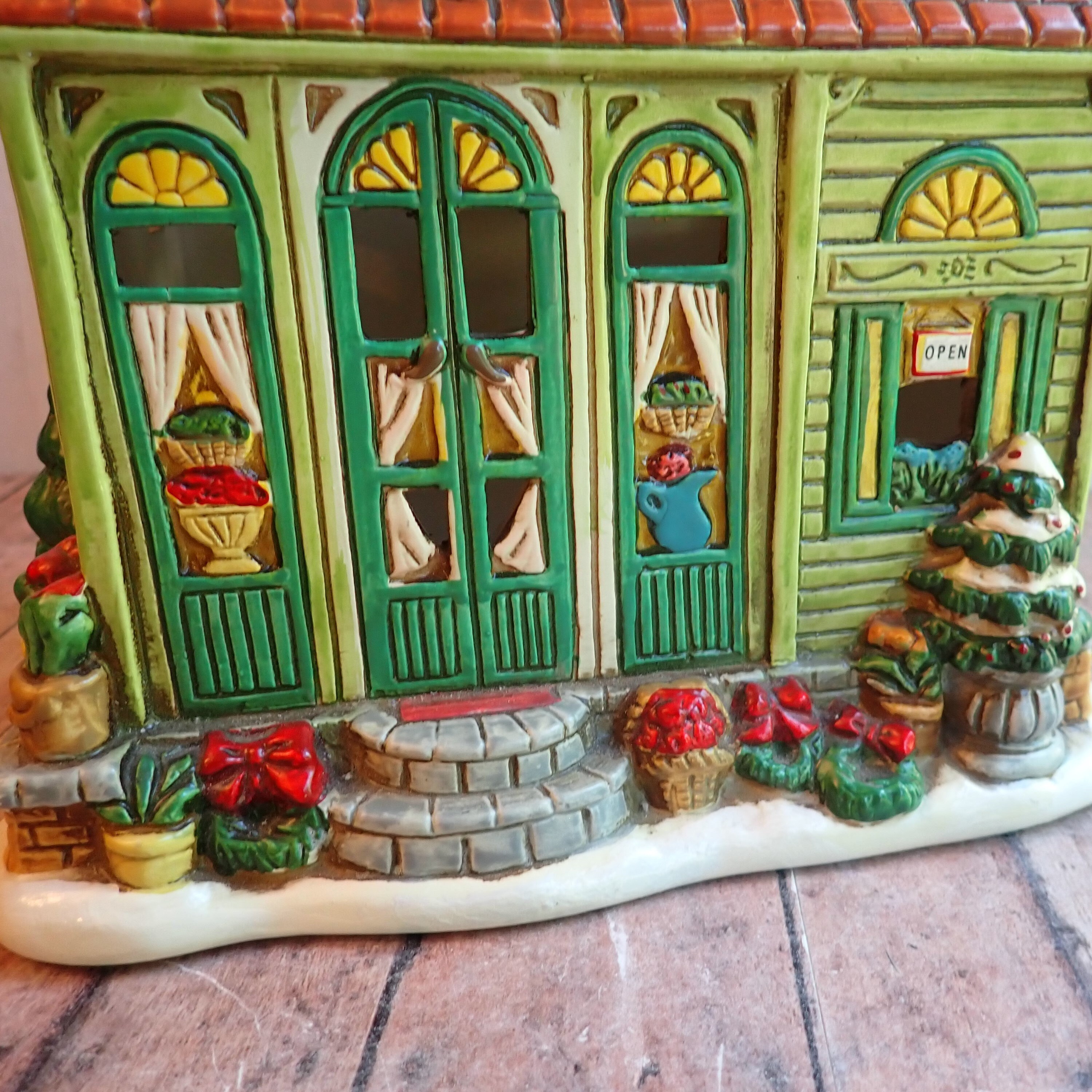 Lefton Colonial Village Collectors Guide - umxet35