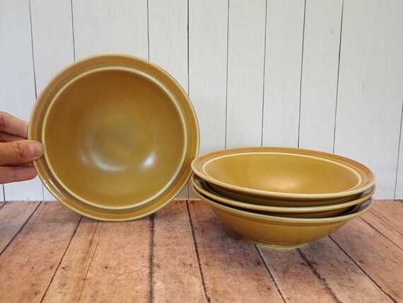 Vintage Independence Stoneware YUMA Cereal Bowl Set of 4 Gold Yellow Tan Pottery Bowls by Interpace Japan