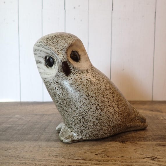 Vintage Pigeon Forge Pottery Owl Figurine Grey and White Stonware