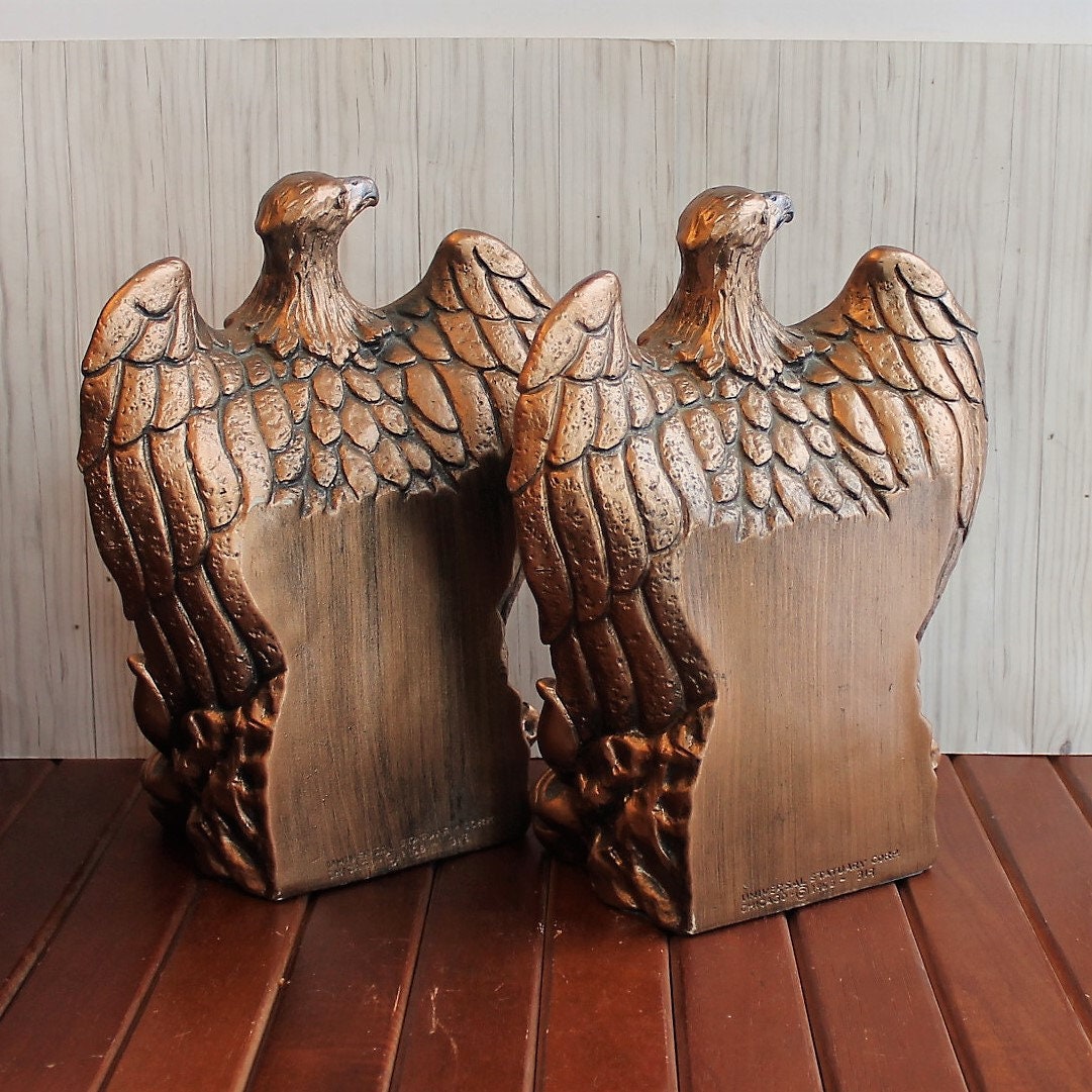 Vintage Universal Statuary Corp Chalkware Copper Bronze Eagle Bookends