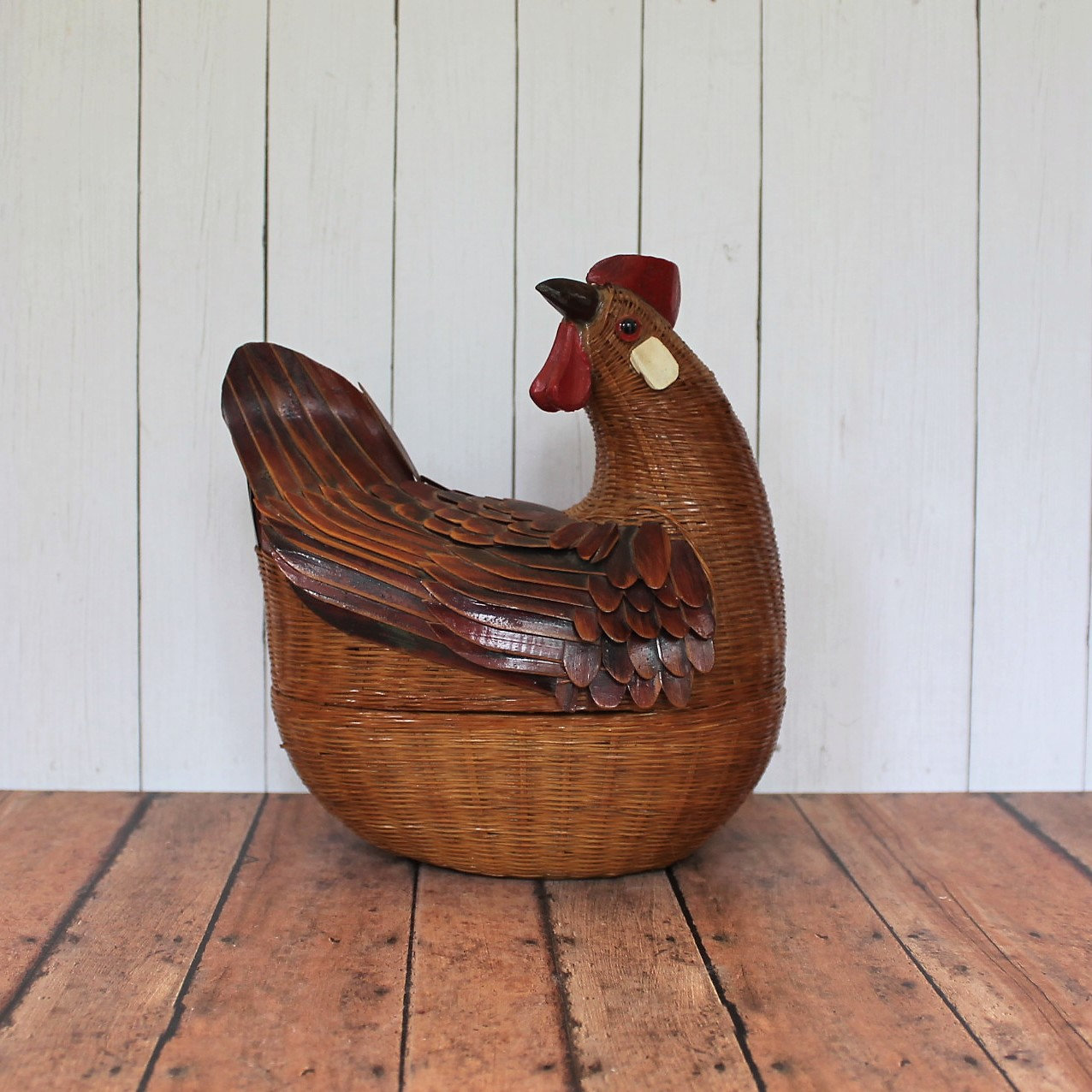 Vintage Wicker Woven Chicken Rooster Turkey Basket with Wood Feathers