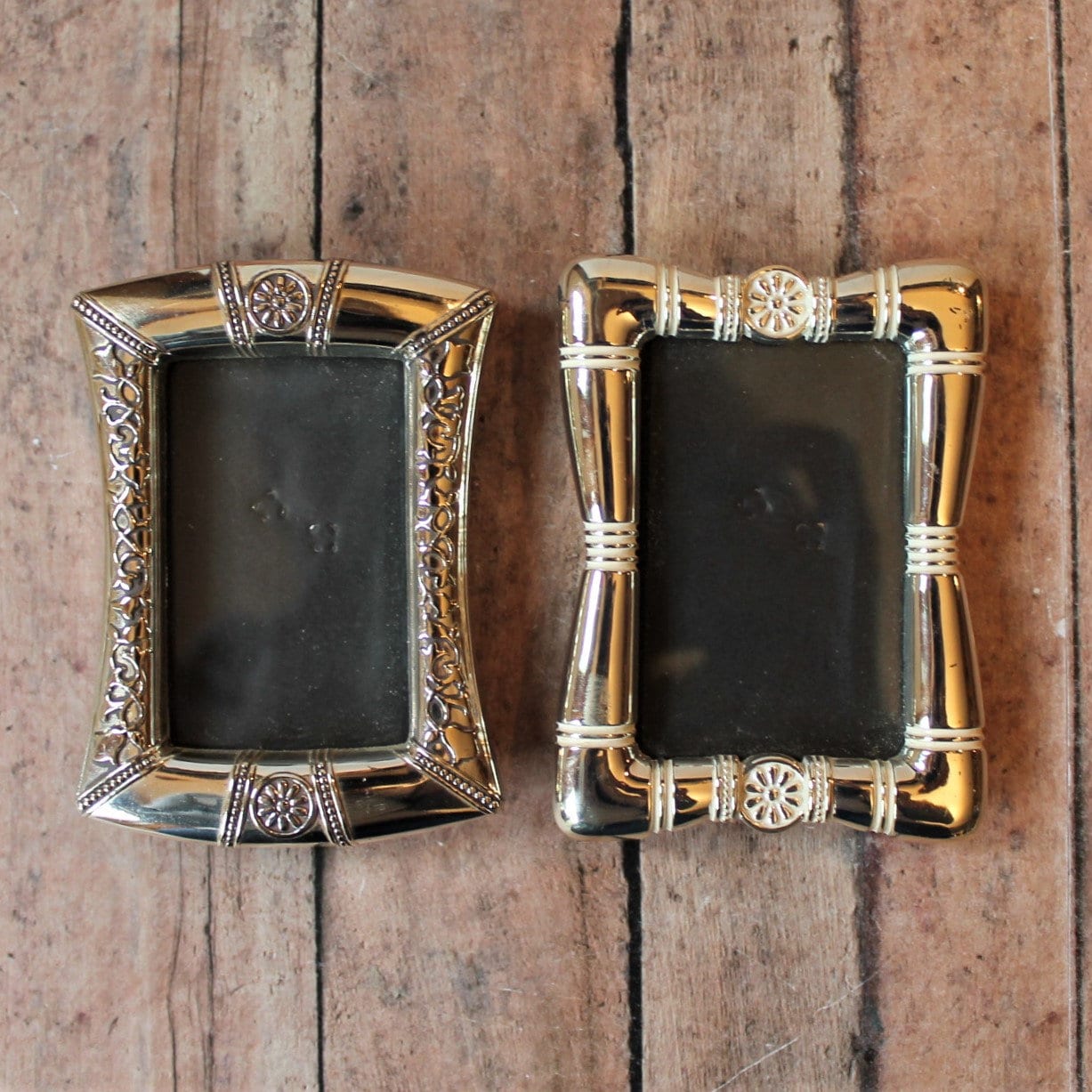 Vintage Silver Metal Photo Picture Frame 2x3 Set of 2 with Etched Vine