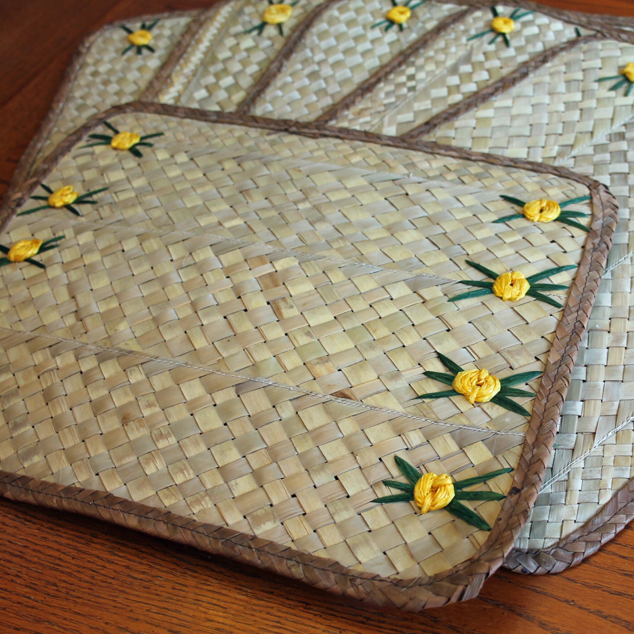 Vintage Wicker Woven Placemats Set of 6 with Yellow and Green Flowers