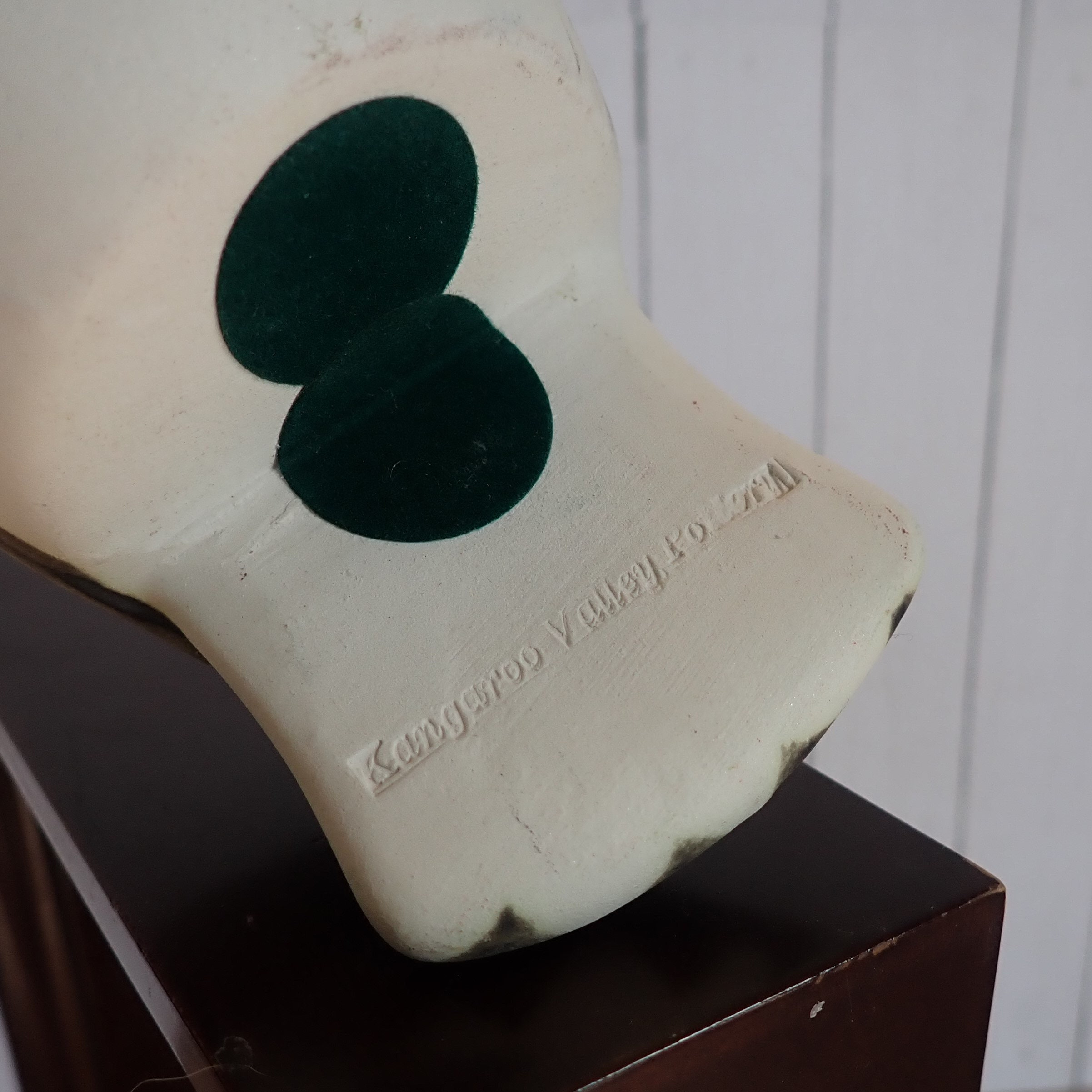 Vintage Kookaburra Bird Ceramic Figurine Kangaroo Valley Pottery