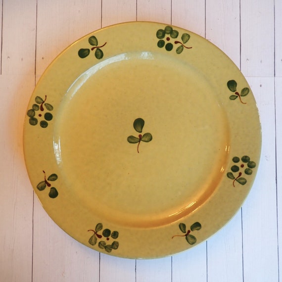 Vintage ROWE POTTERY WORKS Old Salem Dinner Plate Yellow with Green Leaf Design Bob Timberlake Cambridge Wisconsin