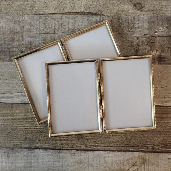 Vintage 3x5 Double Hinged Metal Gold Brass Photo Picture Frame Set of 2 Frames Same Pattern 3" x 5"
