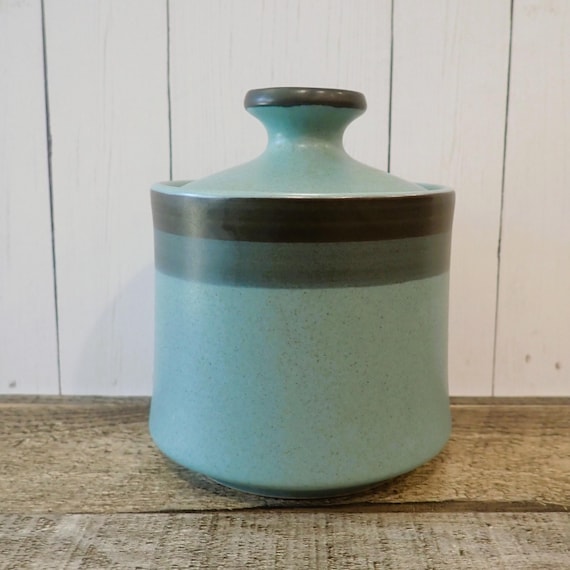 Vintage Arrowstone NAVAJO BLUE Sugar Bowl with Lid Blue Stoneware with Banded Design Mid Century Modern Kasuga