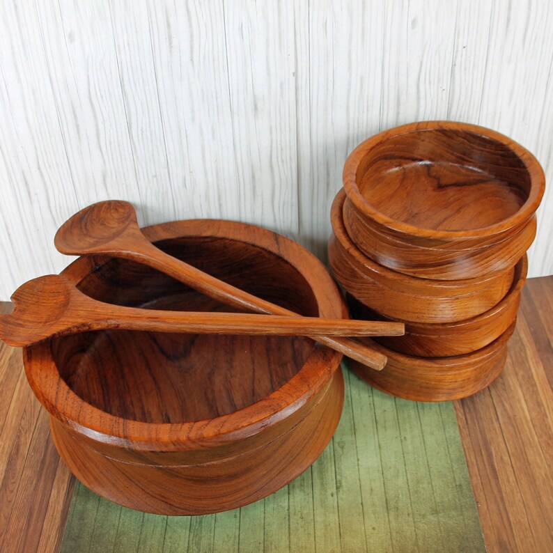 Vintage Wooden Salad Bowl Serving Set with Large Bowl 4 Individual Bowls and 2 Spoons Teak Wood Thailand Modern Style