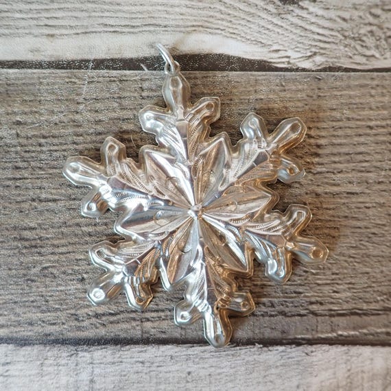 Vintage 1973 Gorham Silver Plated Snowflake Christmas Ornament