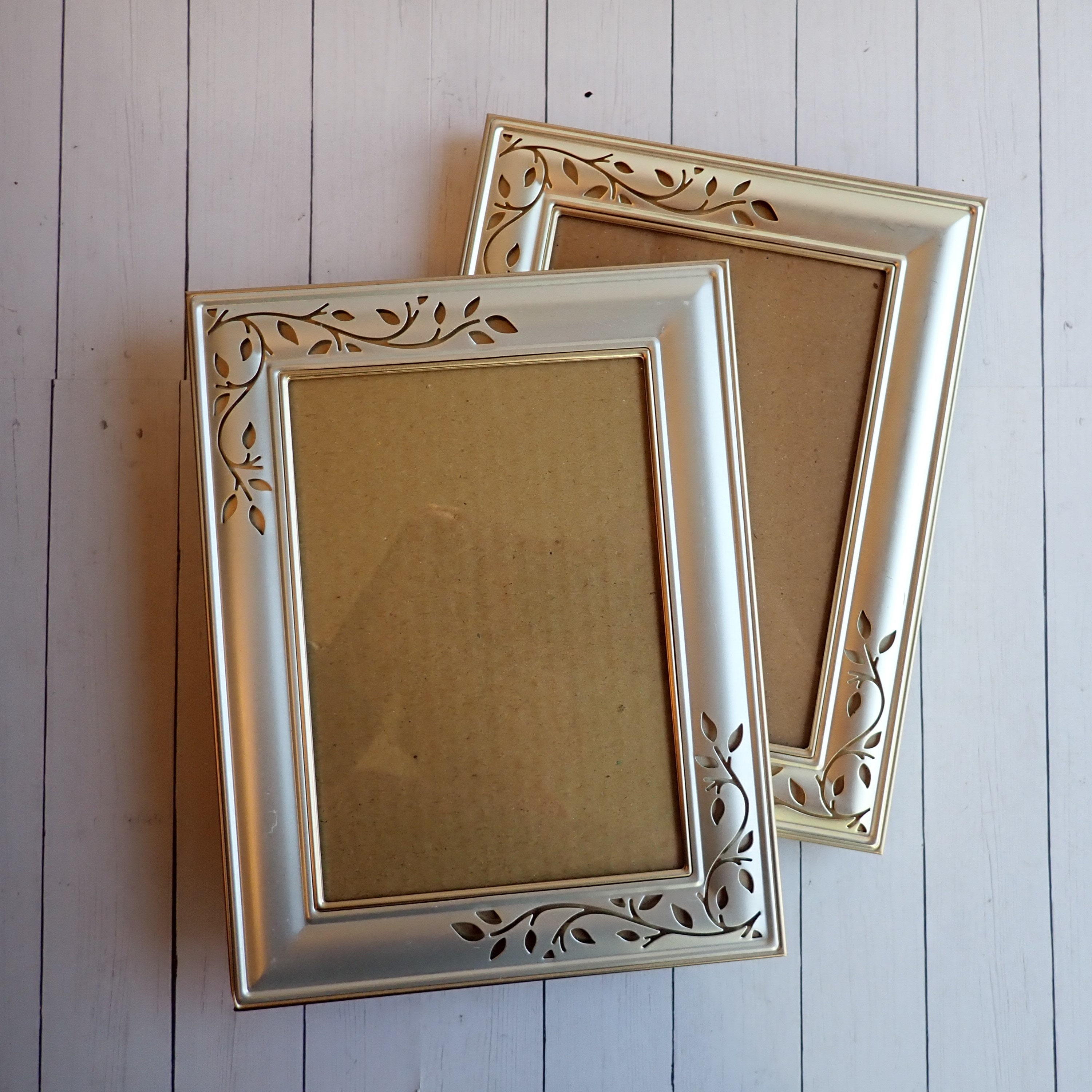 Vintage 5x7 Silver Metal Photo Picture Frame Set of 2 Matching Frames