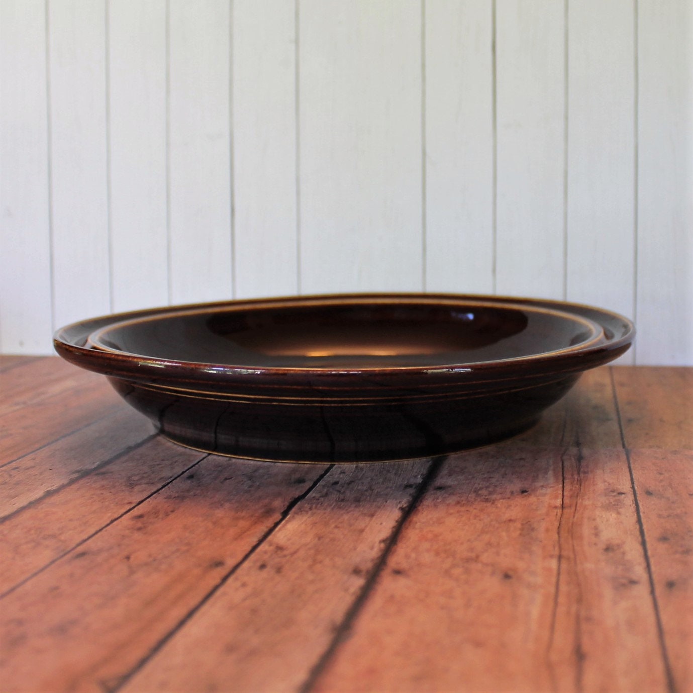 Vintage Red Wing VILLAGE GREEN Brown Stoneware Pie Serving Plate