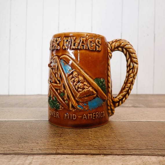 Vintage Six Flags Over Mid-AMerica Souvenir Mug Ceramic Travel Faux Wood Grain with Rope Handle