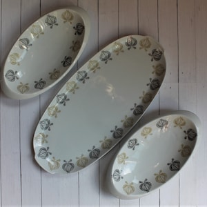 Vintage Thomas Rosenthal Constanze 14&quot; Serving Tray and 2 Bowls Mid Century Modern White with Onion Design