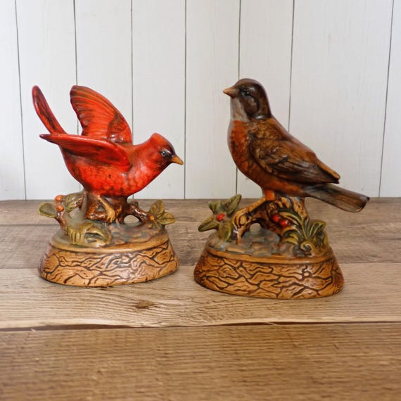 Vintage Ceramic Bird on Pedestal Cardinal and Robin Figurine Set of 2 with Pedestal Base of Leaves and Branches