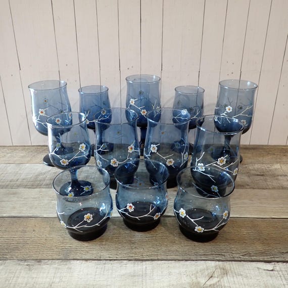 Vintage Libbey Glass Smoky Blue Daisy Dogwood Set of 12 Tumblers Wine Glasses Goblets Old Fashioned Glasses LRS10