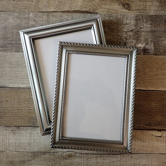 Vintage 5x7 Metal Silver Photo Picture Frame Set of 2 Frames 5" x 7"