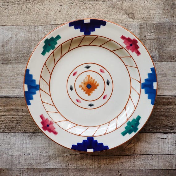 Vintage HARTSTONE Pottery Cheyenne Dinner Plate Set of 2 White Stoneware with Southwest Design