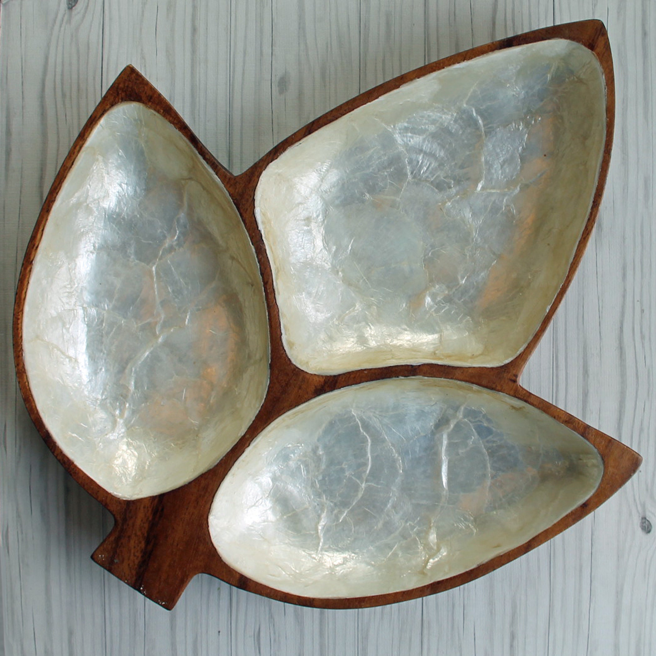 Vintage Wooden Leaf Shaped Bowl with White Shell Inlay Snack Nut Candy