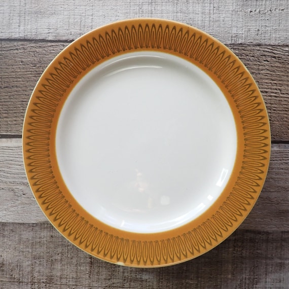 Vintage Homer Laughlin MOROCCO 7" Salad Plate Set of 4 White with Gold Border Leaf Design Mid Century Modern