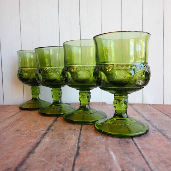 Vintage Indiana Colony Avocado Green Kings Crown 4" Wine Glass Set of 4 Small Goblets Thumbprint Color Crown