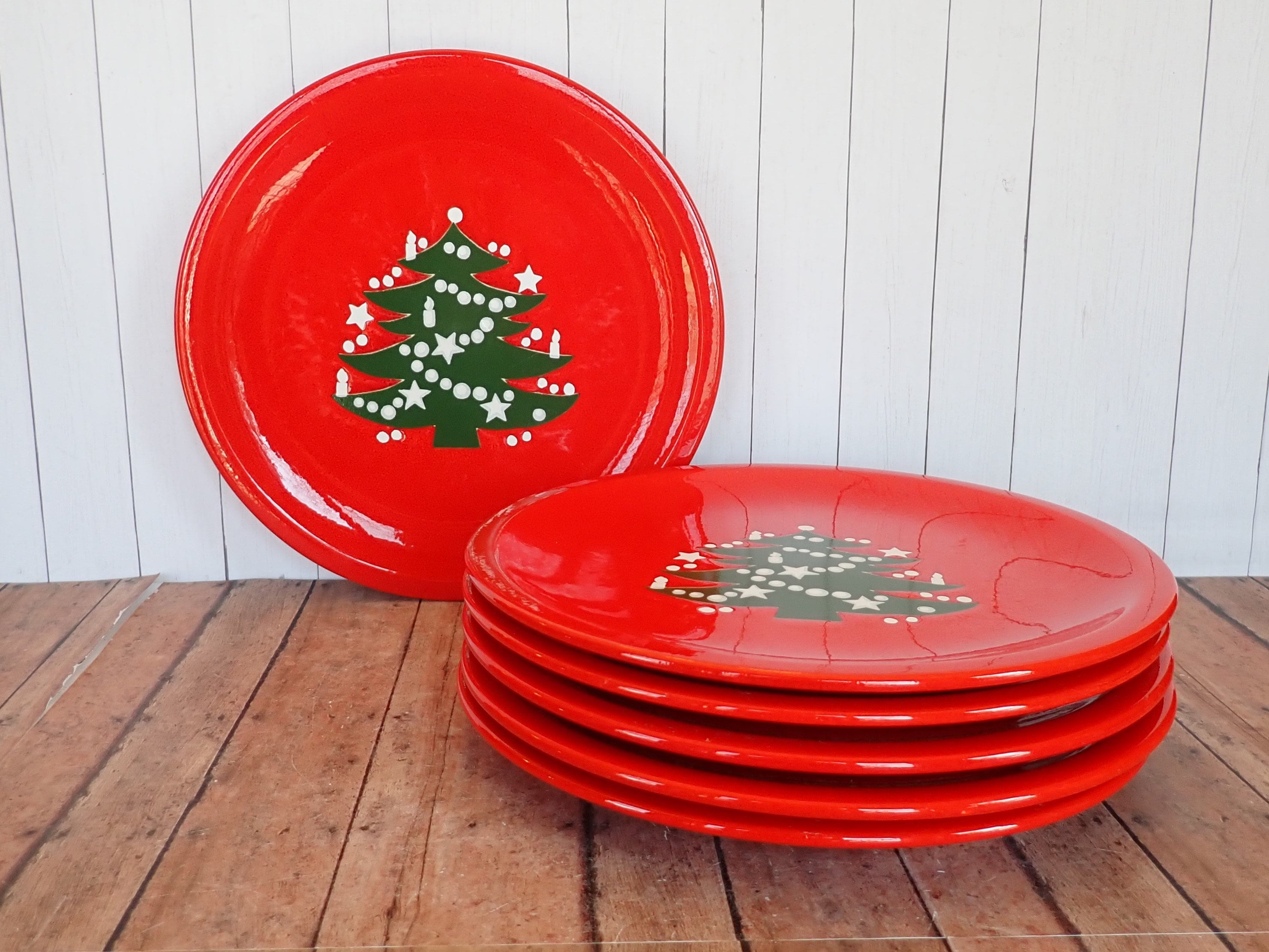 Vintage Waechtersbach Christmas Tree 10 Dinner Plates Set of 6 Red Ceramic with Green Tree and