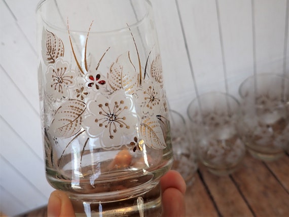 6 Vintage Cocktail Glasses with Gold and White Designs, Libbey