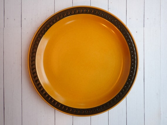 Vintage  Suzukastone TAMPICO Dinner Plate Set of 6 Yellow Orange with Black Rim Fuji Haruta Suzuka Stone