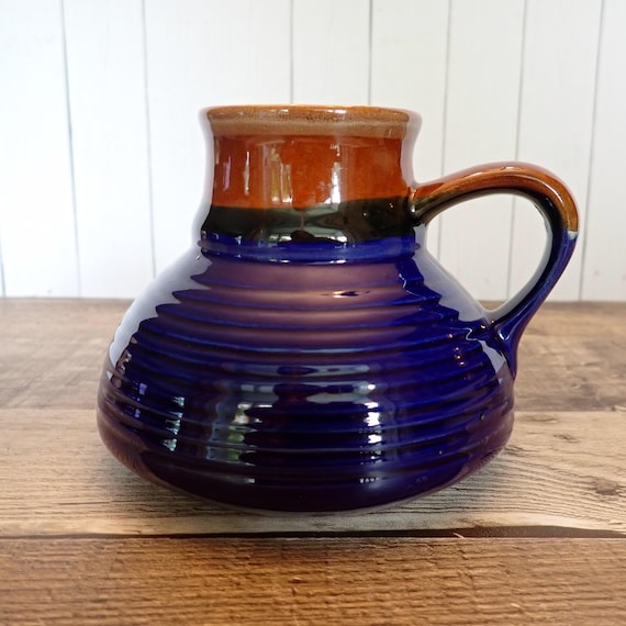 Vintage Wide Base No Spill Ceramic Stoneware Travel Mugs Spill Proof Volcano Shaped Blue and Brown Drip Mug Wide Bottom