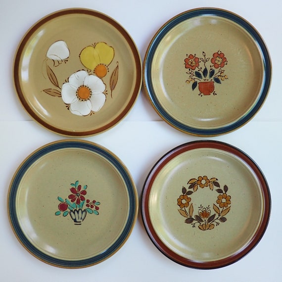 Vintage Mismatched Stoneware Dinner Plate Set of 4 Mix and Match Plates Tan with Brown Orange Blue Flower Designs 1970s