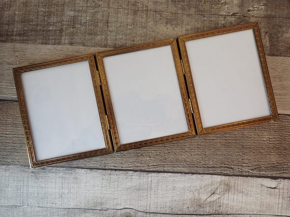 Vintage Brass Gold Metal Triple Hinged 4x5 Three Part Photo Picture Frame Tri-Fold 4" x 5" Size