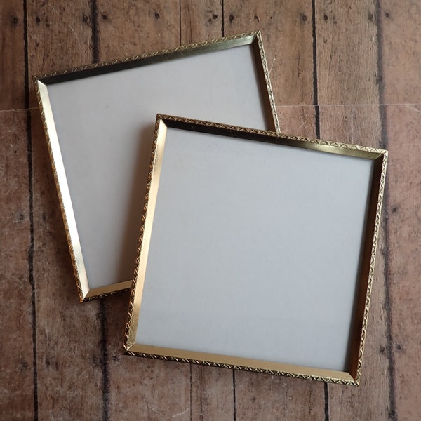 Vintage 5x5 Metal Gold Brass Colored Square Photo Picture Frame Set of 2 Frames 5" x 5" Same Pattern