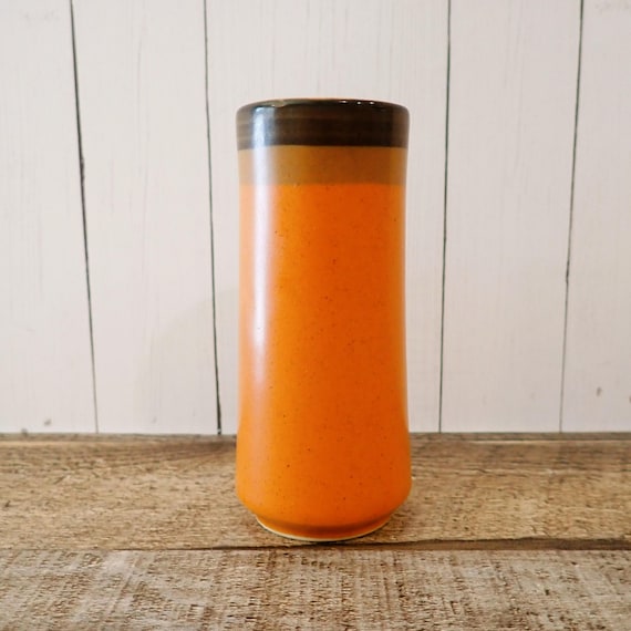 Vintage Arrowstone CHEROKEE Orange Stoneware Salt Shaker Single Mid Century Modern Banded Kasuga Single Replacement