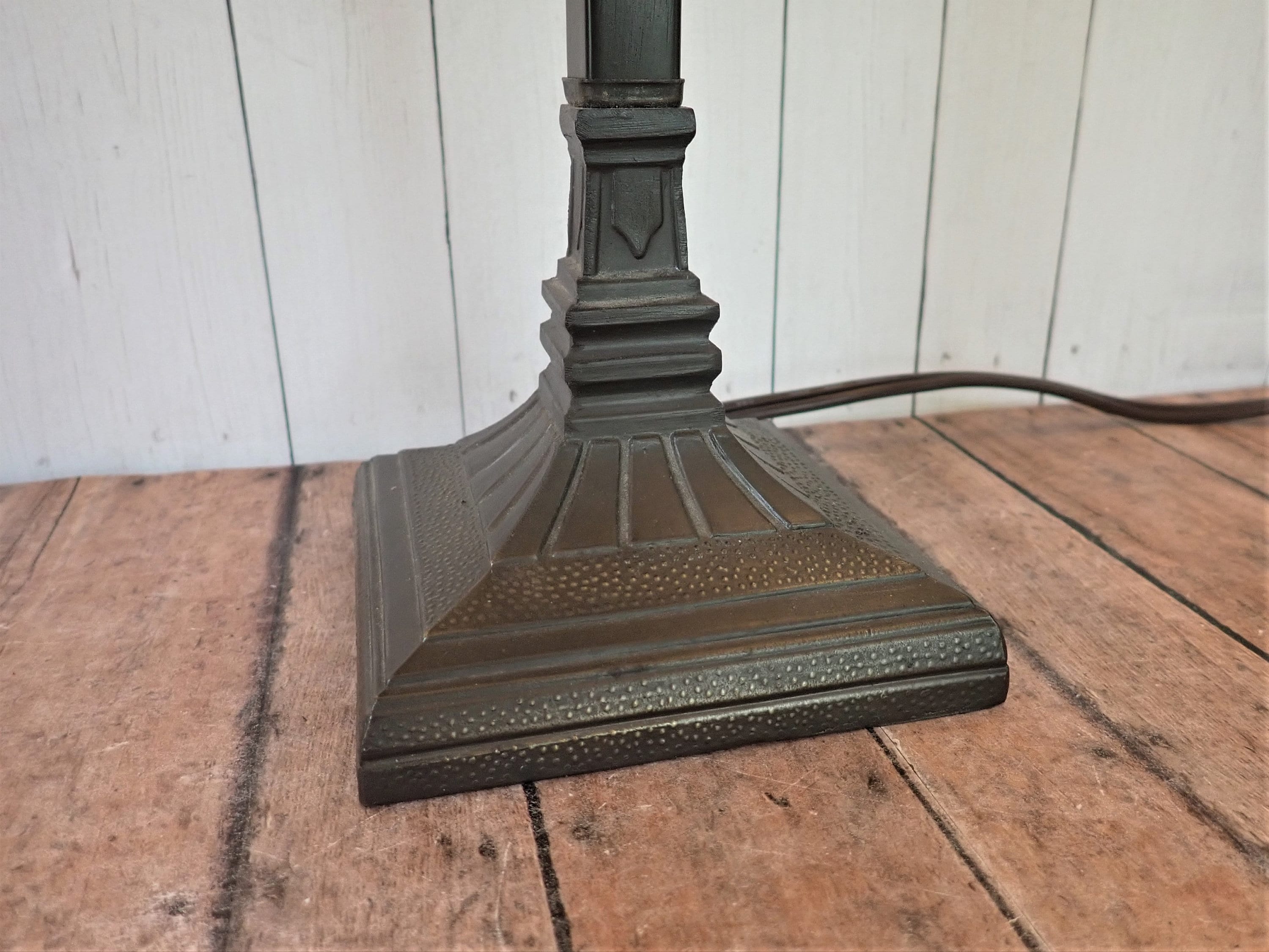 Vintage StainedGlass Mission Arts and Craft Style Table Accent Lamp