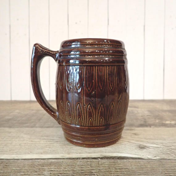 Vintage Ceramic Stoneware Barrel Mug Beer Stein Faux Wood Grain Brown Rustic Mug