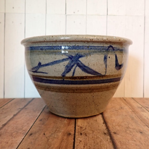 Vintage Shake Rag Alley Pottery Stoneware Bowl Planter Gray with Blue Leaf Design