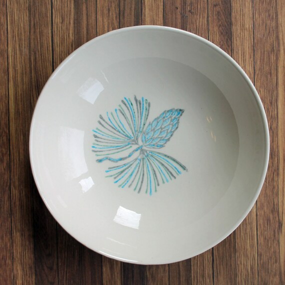 Vintage Marcrest Stetson BLUE SPRUCE Fruit Dessert Bowl Set of 4 White with Blue Pinecones and Evergreen Pine Needles