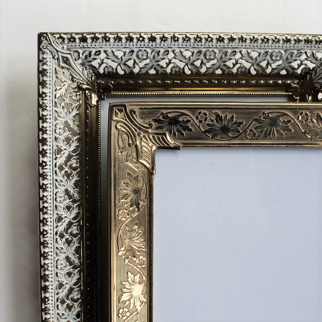 Vintage 5x7 Gold Metal Brass Colored Photo Picture Frame Set of 2 ...