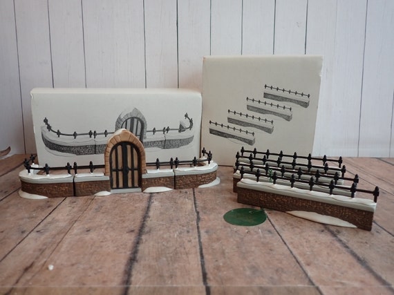 Vintage Dept. 56 Heritage Village Churchyard Gate and Fence and Fence Extensions Set