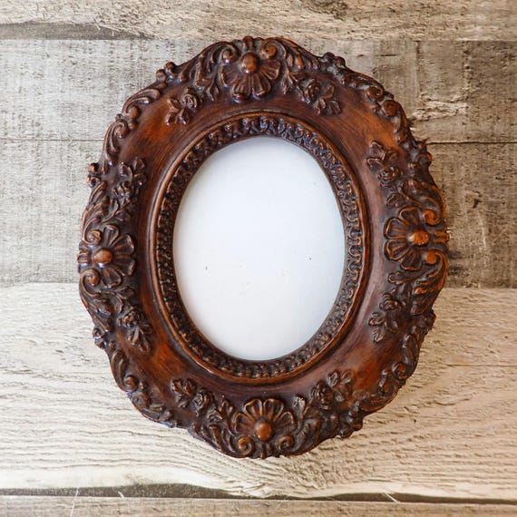 Vintage Wood Oval 2x3 Picture Photo Frame Flower Design 2" x 3" Size Impresario 1985