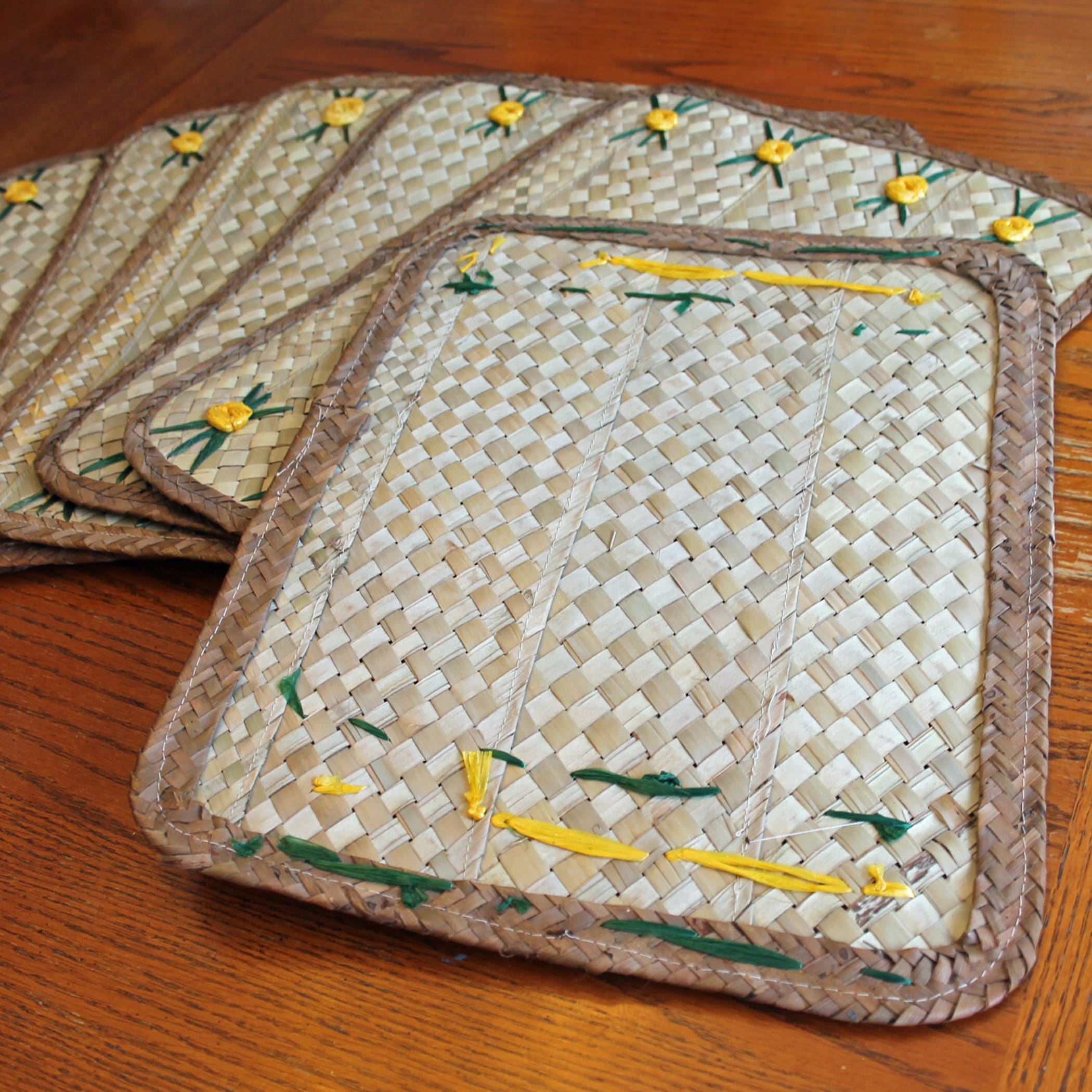 Vintage Wicker Woven Placemats Set of 6 with Yellow and Green Flowers