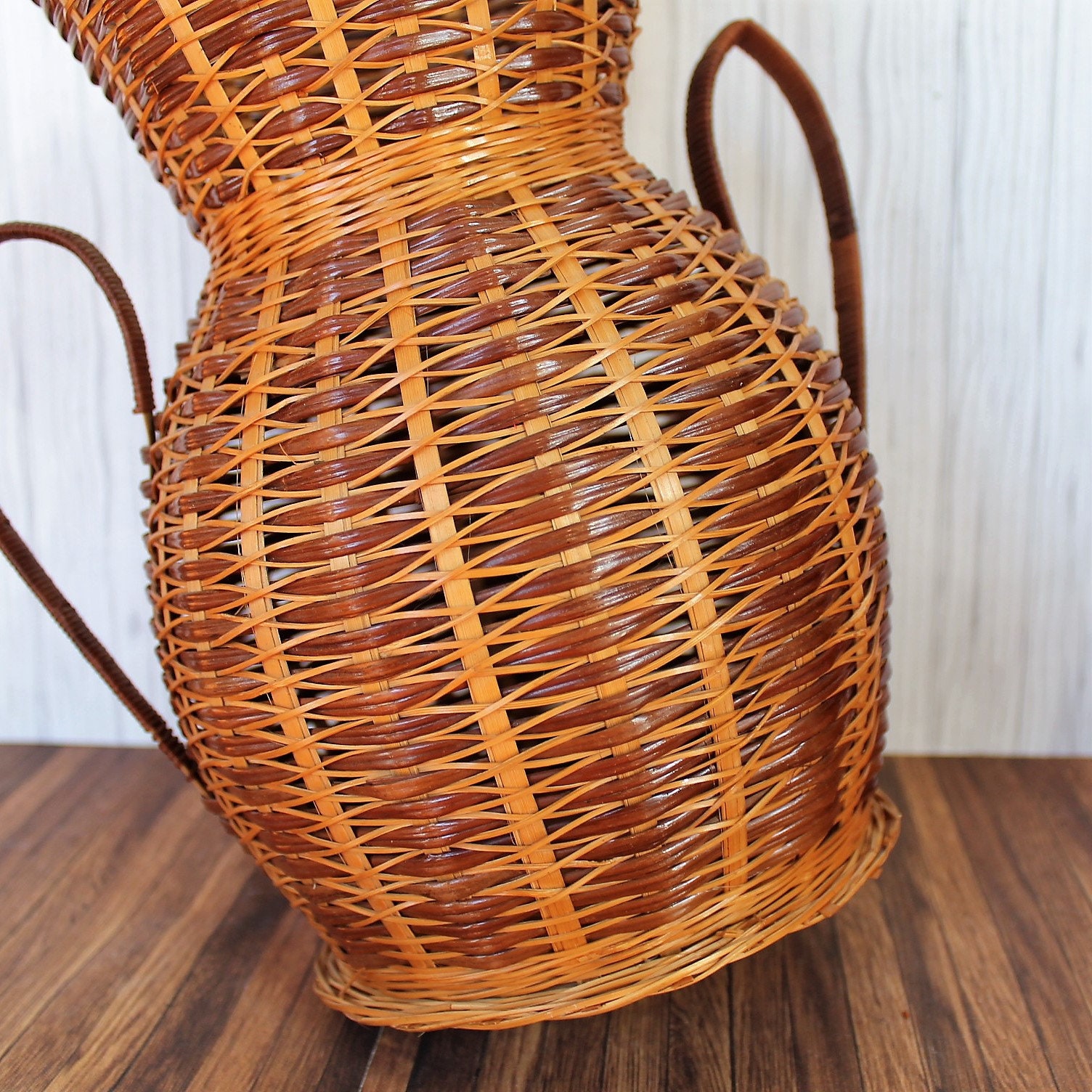 Vintage Woven Wicker Basket Vase Asian Ikebana Tall Roud Basket with