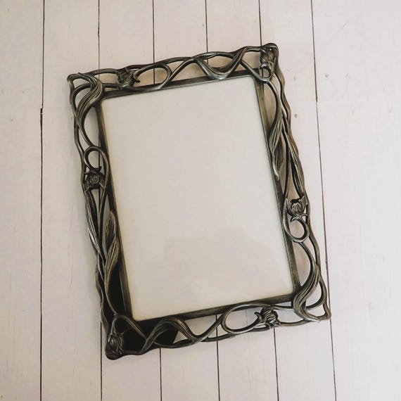 Vintage Silver Metal 5x7 Picture Photo Frame with Filigree Openwork Design Scroll Flower and Leaf Design