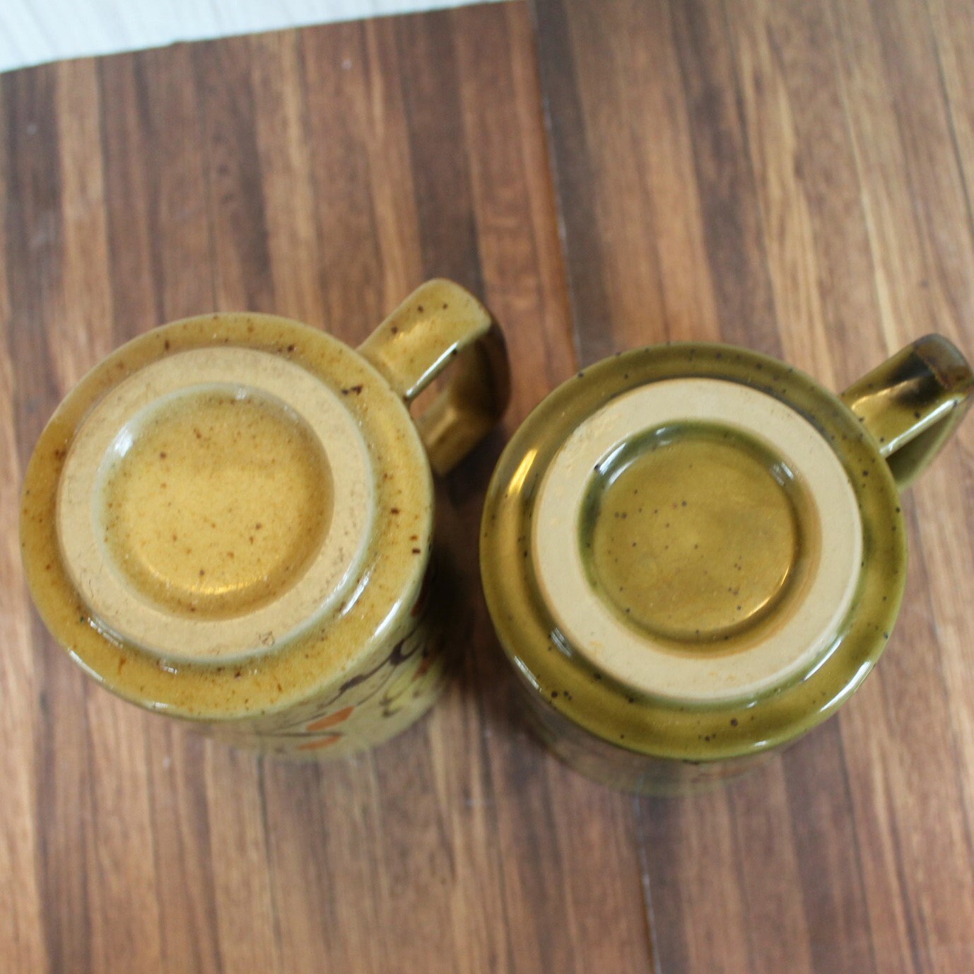 Vintage Stoneware Mug Set of 2 Brown Yellow Orange Rustic Flower Floral